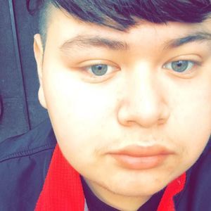 Meet your Posher, Santos